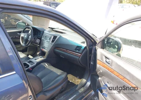 2014 Subaru Legacy 2.5I Limited из США, поврежденный, VIN 4S3BMCL69E3038234